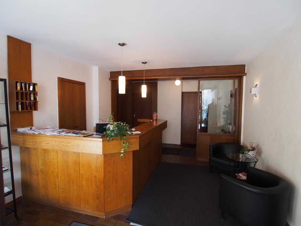 Hotel Restaurant Margaretenhof Überherrn Екстериор снимка